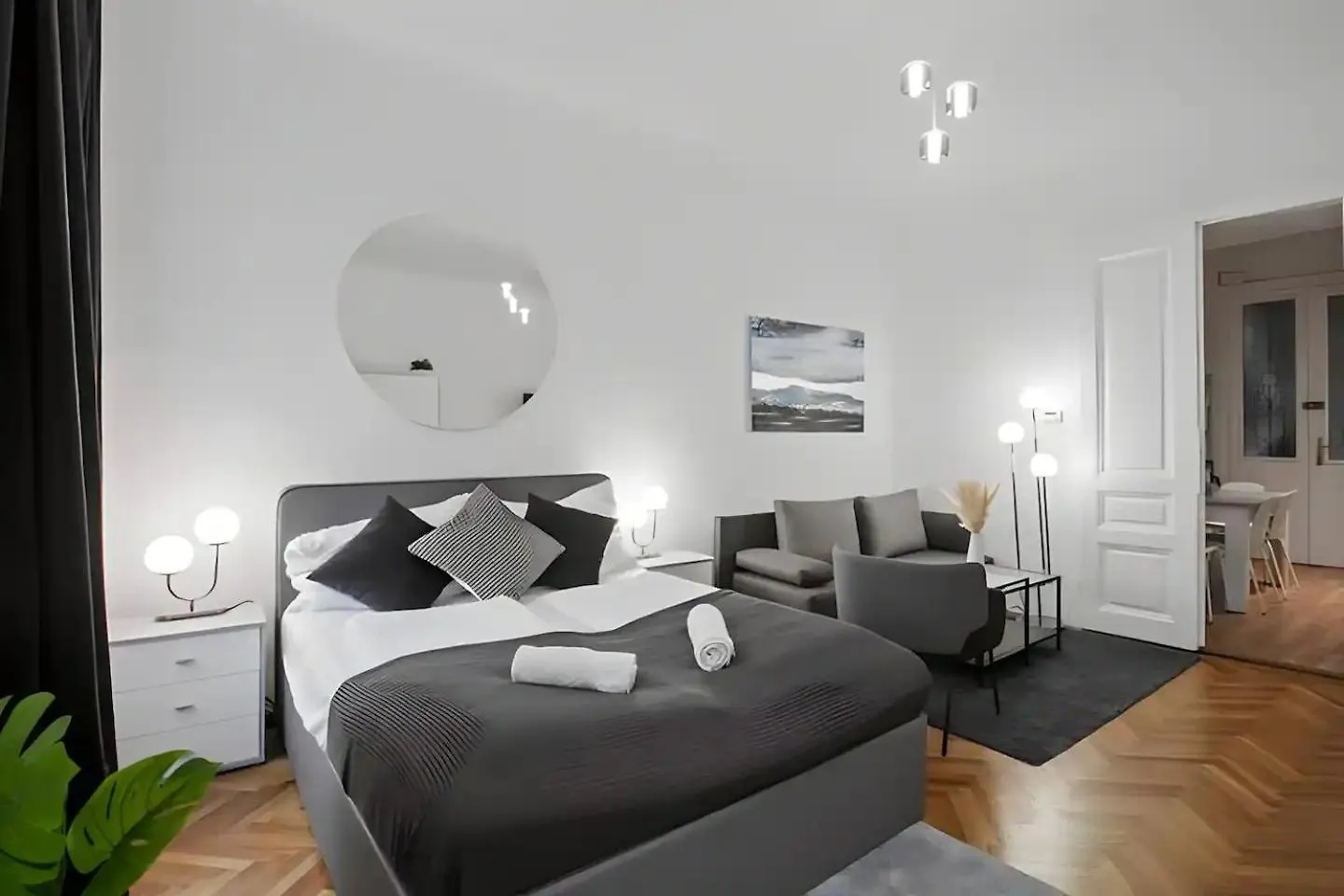 City Apartment, Central, 2 Min To U1 Keplerplatz Viyana
